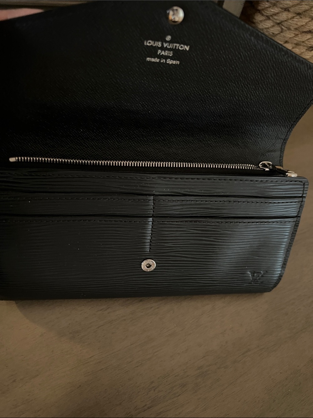 Louis Vuitton Black Epi Leather Continental Snap Wallet - Picture 8 of 9